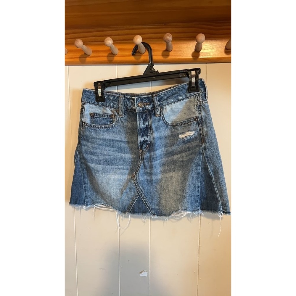 American Eagle Outfitters Distressed Denim Skirt